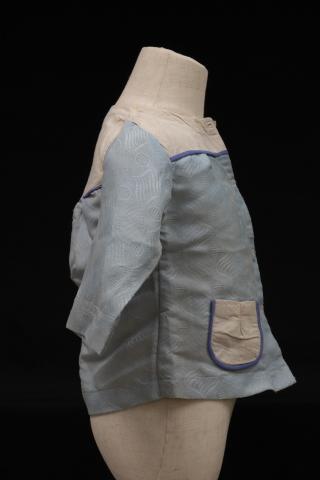 Children's button-up shirt, right