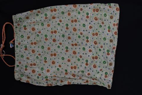 Clothing bag, side 1