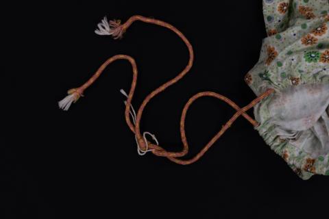 Clothing bag, drawstring